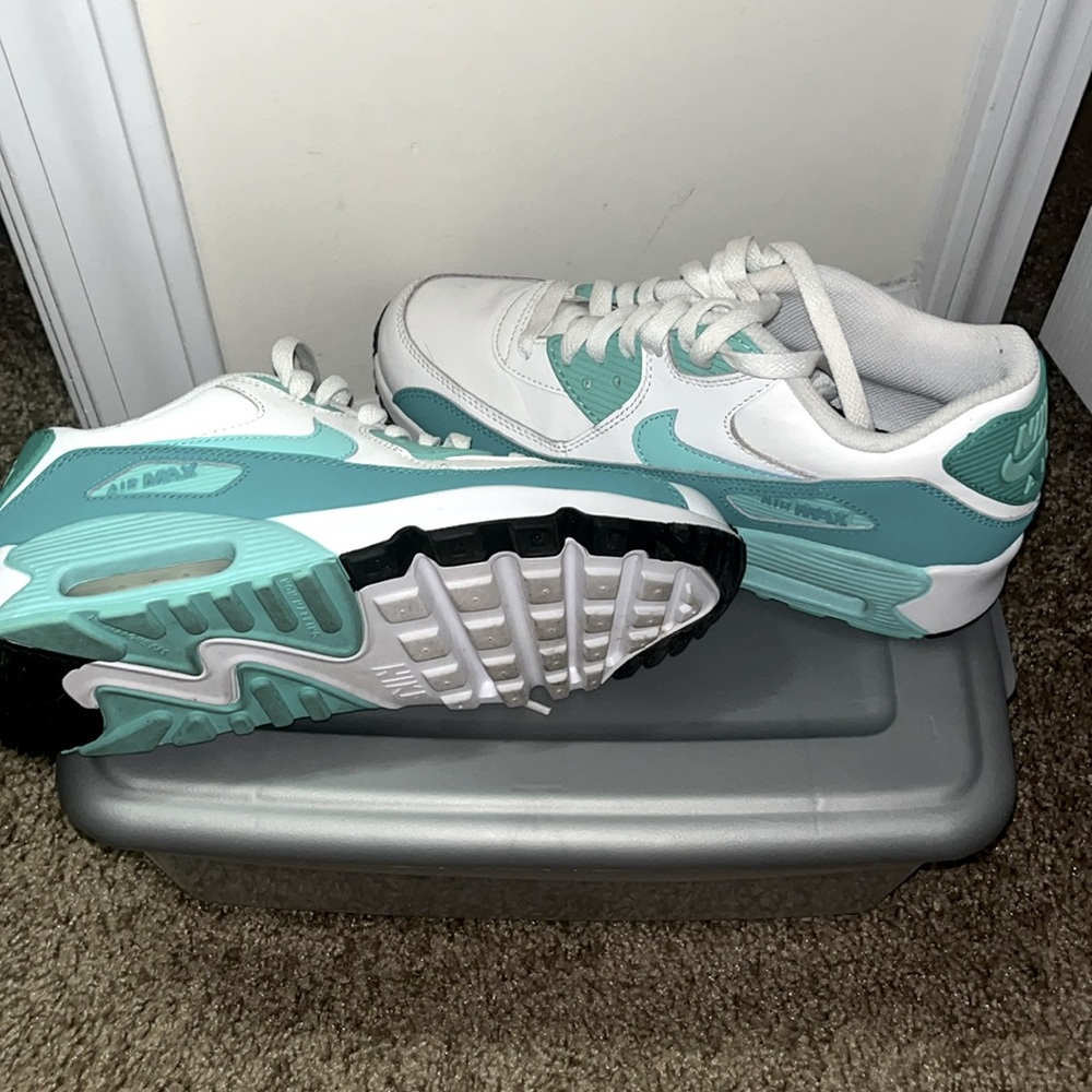 Nike